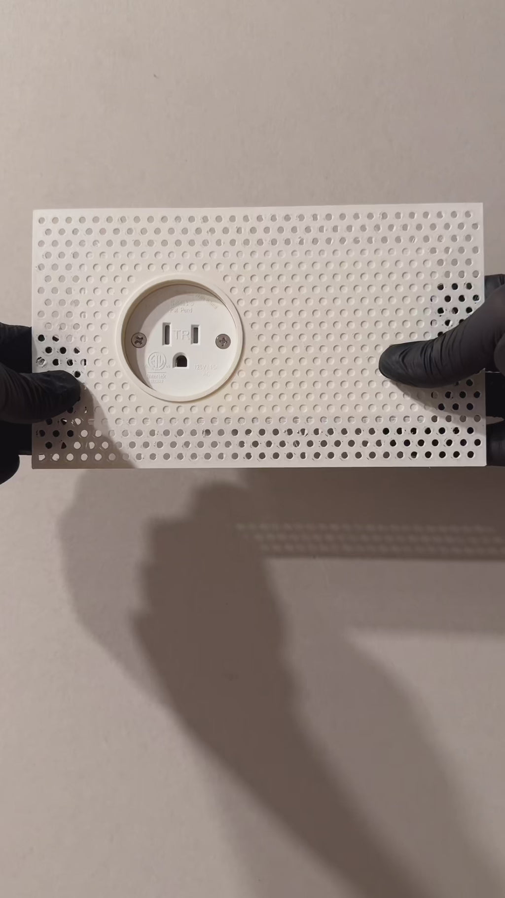 Trimless Concealed Outlet Enclosure with Sliding Lid